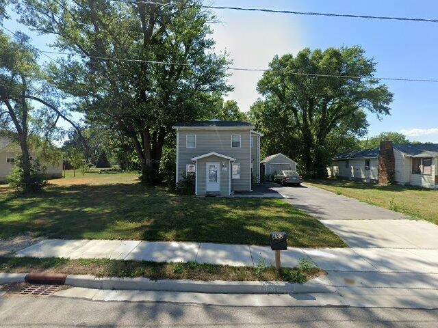 House image located at Sterling, IL 61081