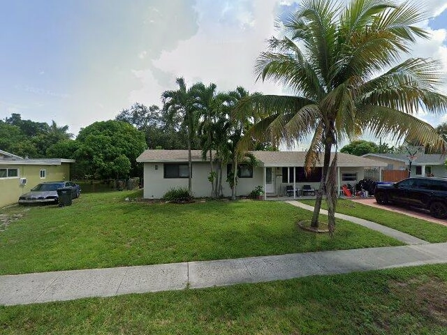 House image located at Hollywood, FL 33024