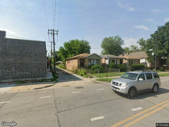House image located at Chicago, IL 60636