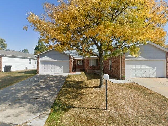 House image located at Roseville, MI 48066
