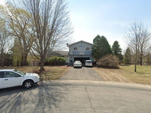 House image located at Chanhassen, MN 55317