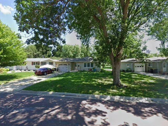 House image located at Blue Earth, MN 56013