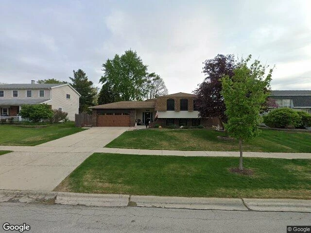 House image located at Wheaton, IL 60189