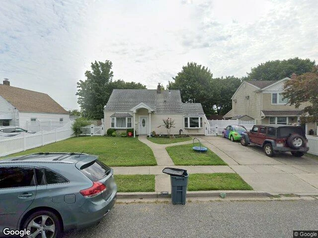 House image located at Levittown, NY 11756