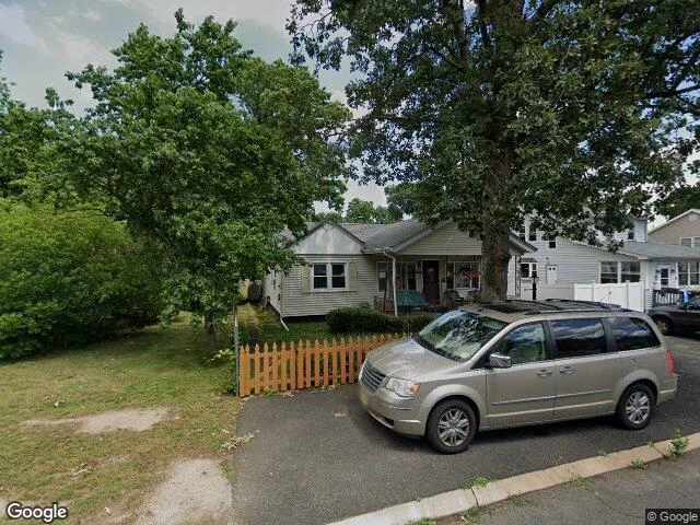 House image located at Keyport, NJ 07735
