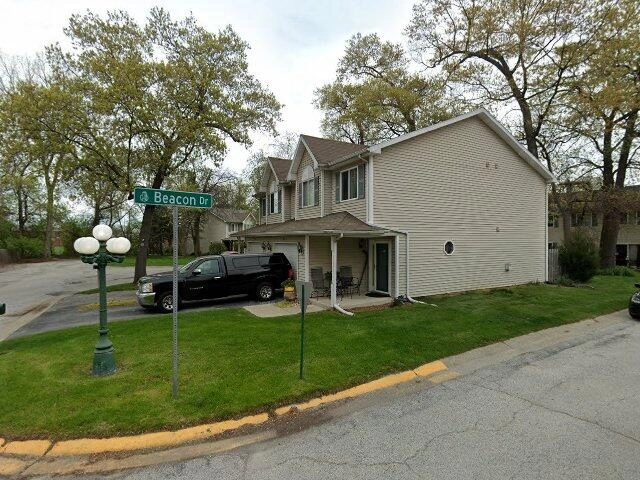 House image located at Hobart, IN 46342