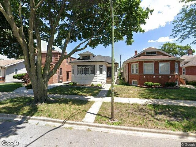 House image located at Chicago, IL 60628