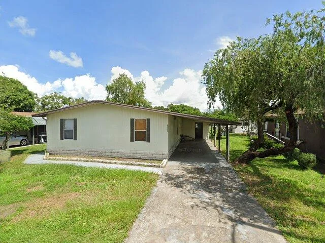 House image located at Zephyrhills, FL 33541