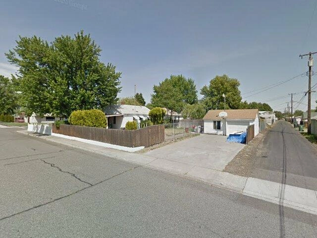 House image located at Pasco, WA 99301