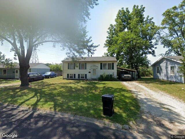 House image located at Champaign, IL 61821