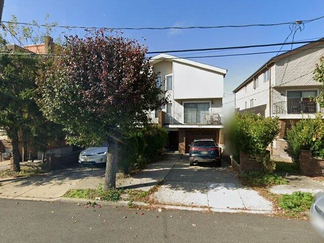 House image located at Palisades Park, NJ 07650