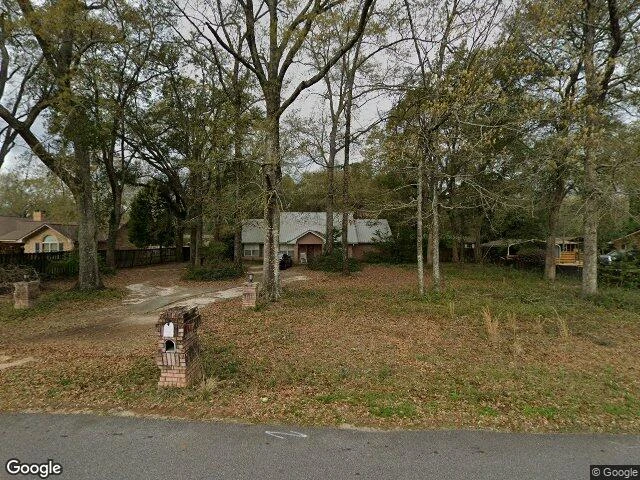 House image located at Crestview, FL 32536