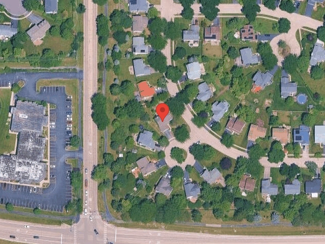 House image located at Grayslake, IL 60030