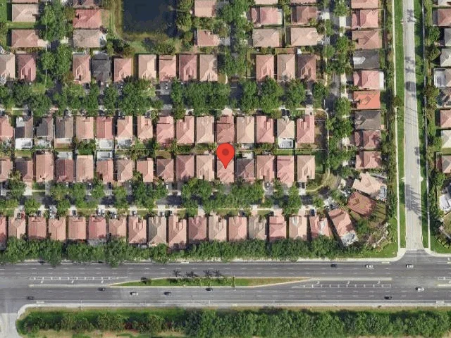 House image located at Hollywood, FL 33027