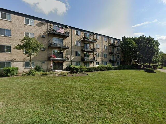 House image located at Arlington Heights, IL 60004