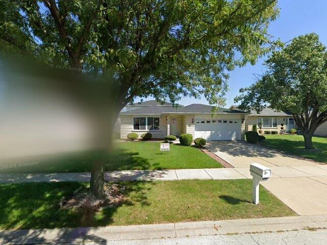 House image located at Alsip, IL 60803
