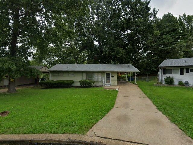 House image located at Saint Louis, MO 63136