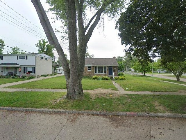 House image located at Livonia, MI 48150