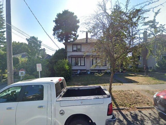 House image located at Bellwood, IL 60104