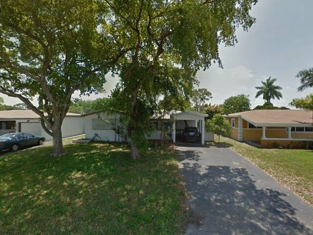 House image located at Hollywood, FL 33023