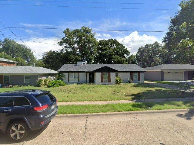 House image located at Irving, TX 75061