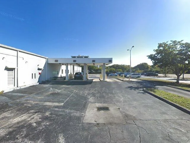 House image located at Hallandale, FL 33009
