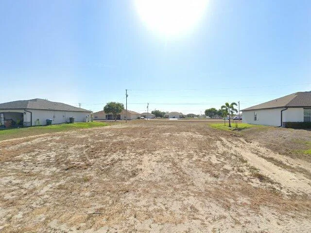 House image located at Cape Coral, FL 33993