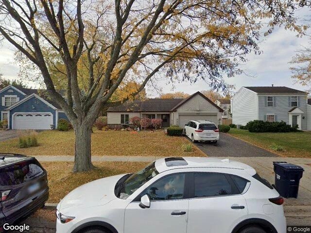 House image located at Elgin, IL 60123