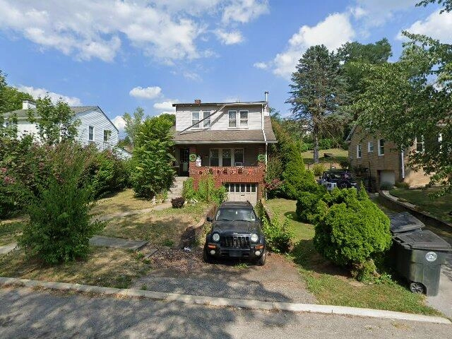 House image located at Steubenville, OH 43952