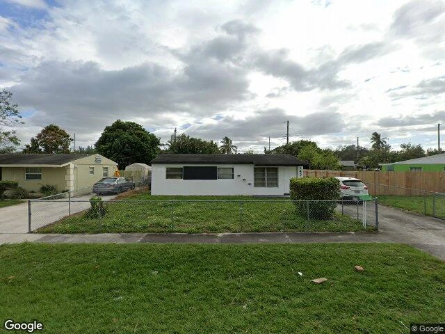 House image located at West Palm Beach, FL 33407