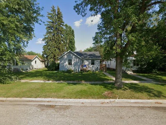 House image located at Thief River Falls, MN 56701