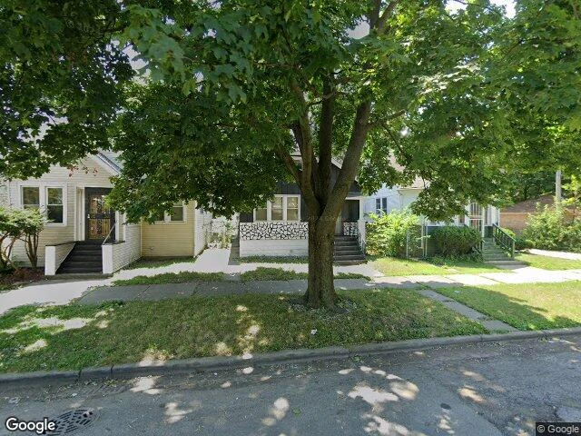 House image located at Chicago, IL 60628