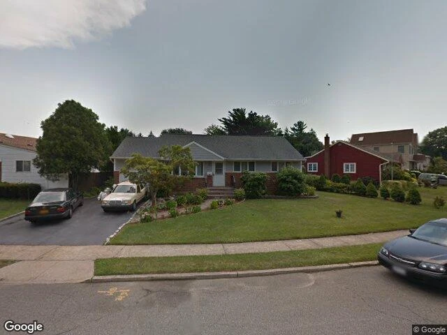 House image located at Syosset, NY 11791