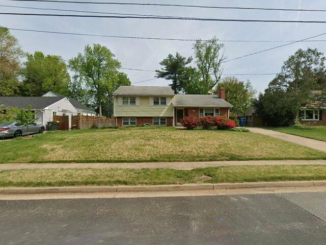 House image located at Annandale, VA 22003