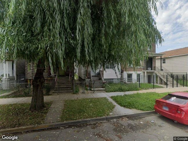 House image located at Chicago, IL 60609