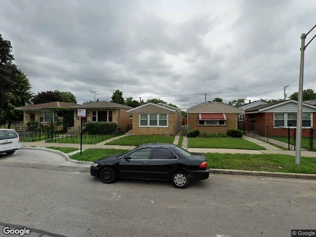 House image located at Chicago, IL 60643