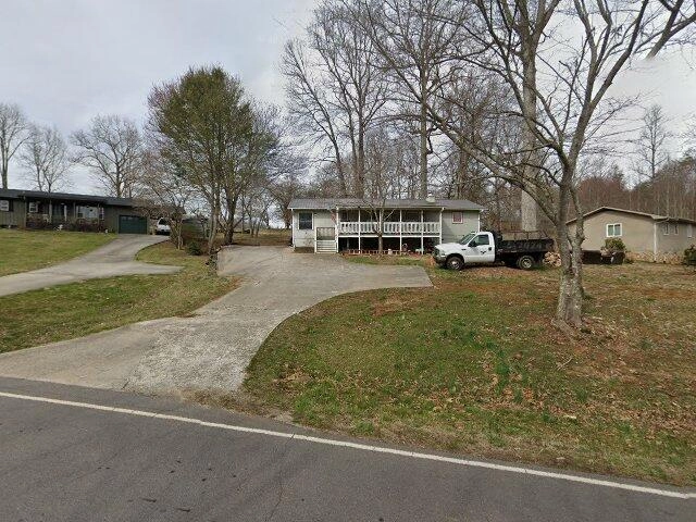 House image located at Franklin, NC 28734