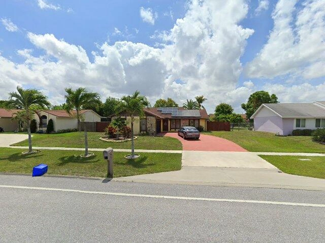 House image located at West Palm Beach, FL 33411