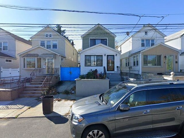 House image located at Jamaica, NY 11433