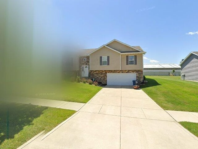 House image located at Dyer, IN 46311
