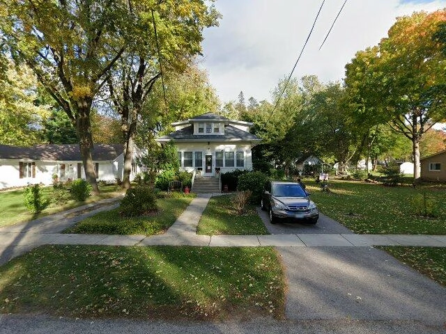 House image located at Fox River Grove, IL 60021