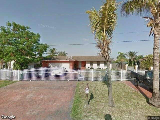 House image located at Miami, FL 33167
