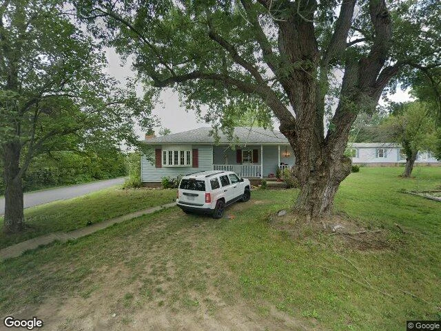 House image located at Louisville, OH 44641