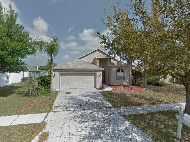 House image located at Valrico, FL 33594