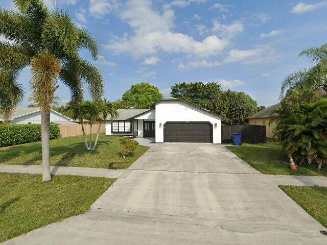 House image located at West Palm Beach, FL 33411