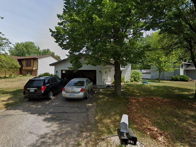 House image located at Prior Lake, MN 55372