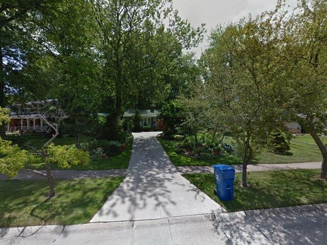 House image located at North Olmsted, OH 44070