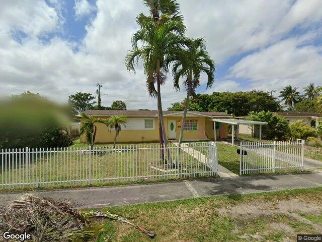 House image located at Miami, FL 33165