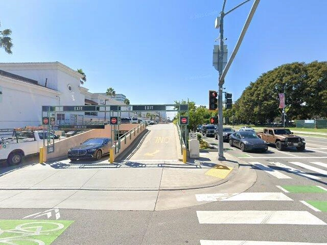 House image located at Zionsville, IN 46077