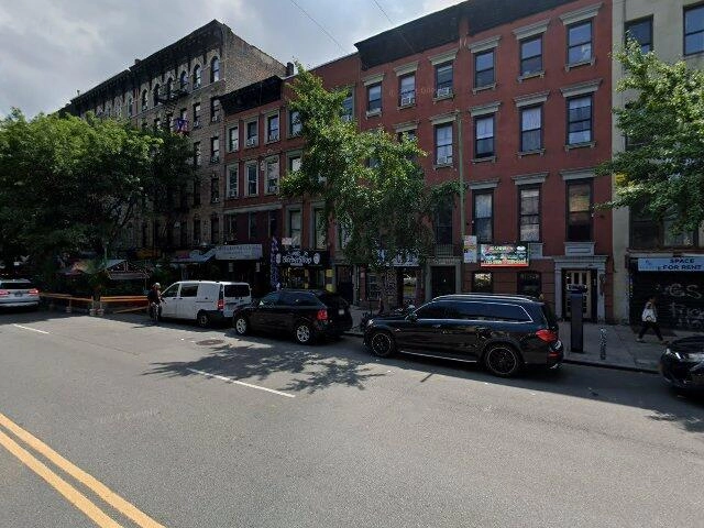 House image located at Chicago, IL 60628